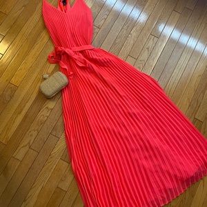 Micro pleat MAXI gauzy stunner from VS